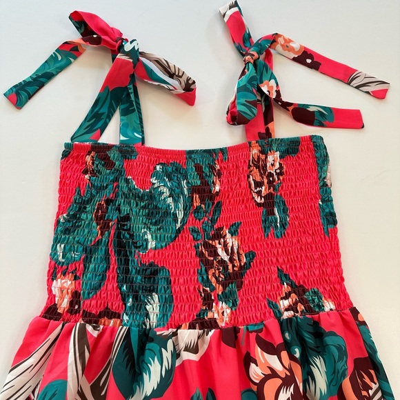 RELISTED * Floral Smocked Bust Tie Straps Floor Length Maxi Dress Women’s Size S - Picture 3 of 10